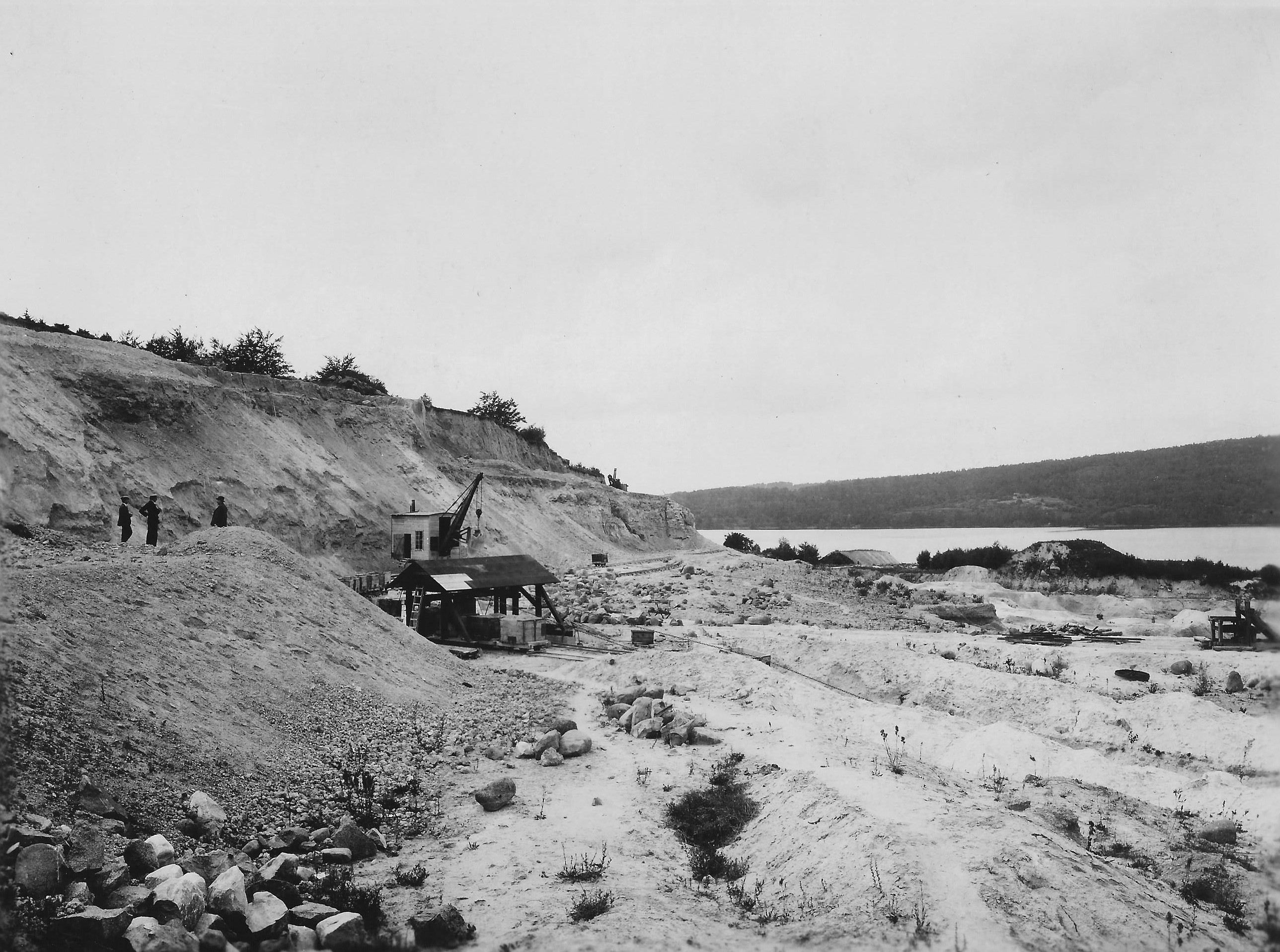 Ivö Kalk o Kaolinbrott Kross mot väster 1930