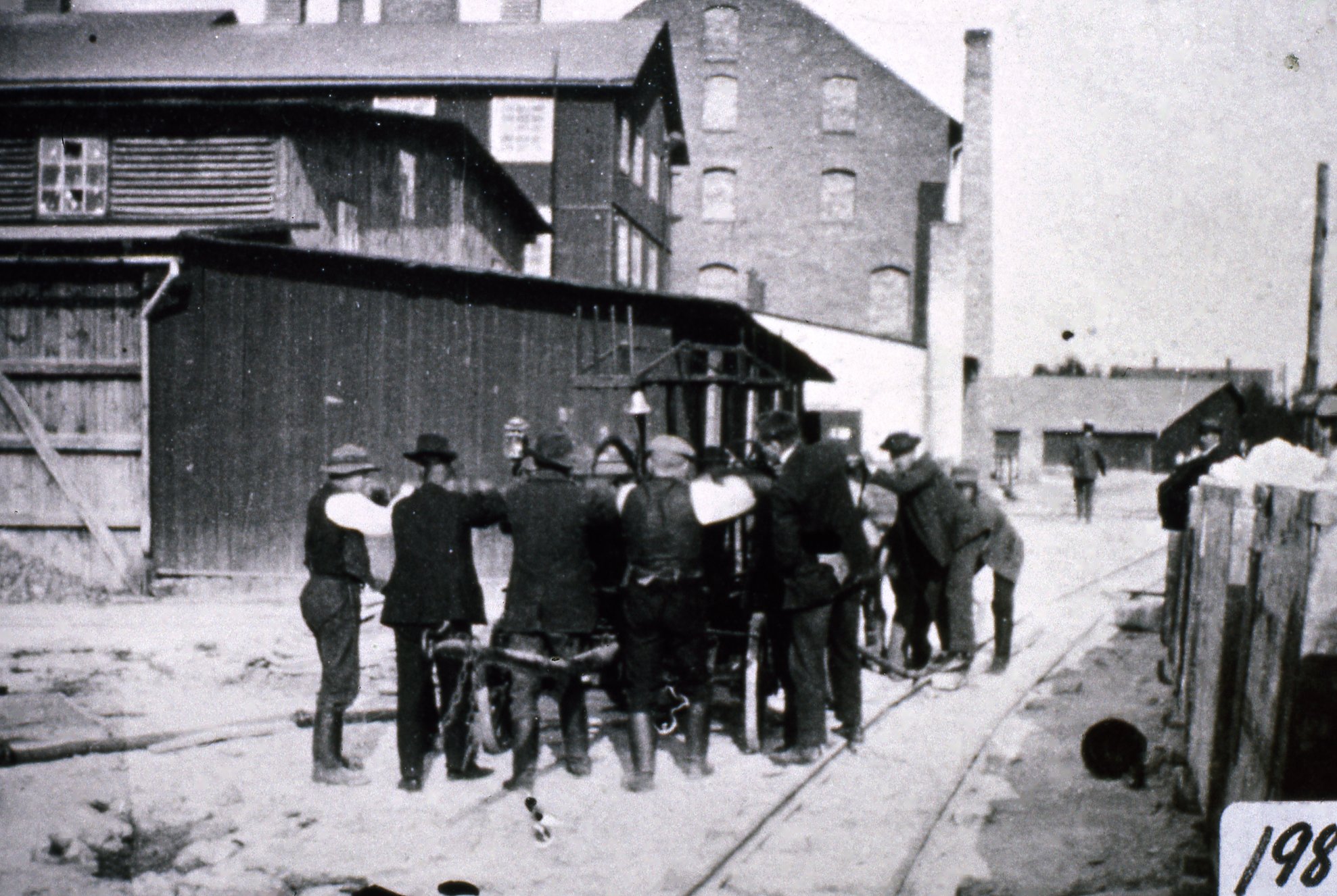 Fabrik Iföverken Provkörning Brandspruta (finns i museet)