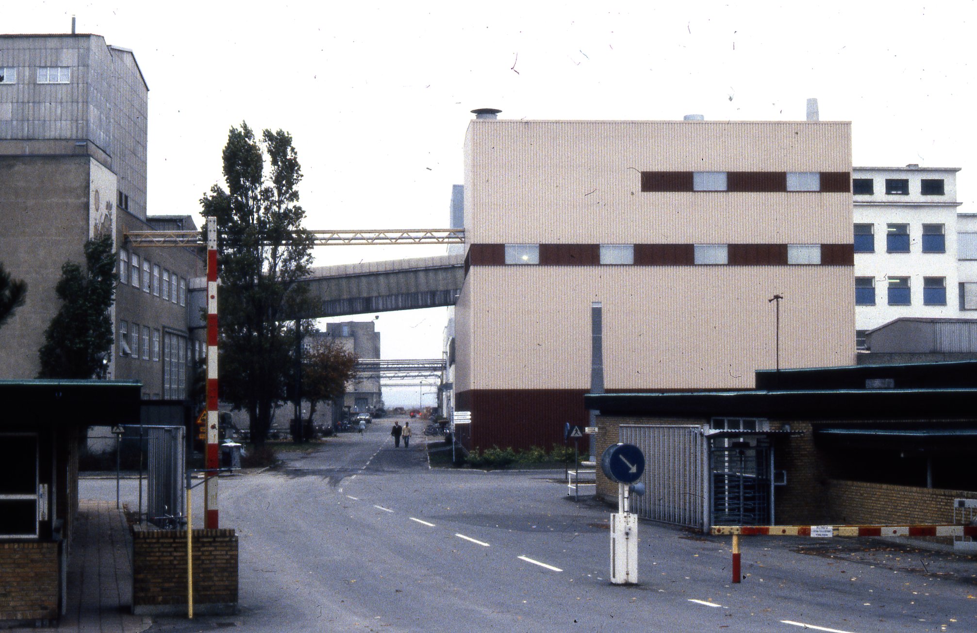 Fabrik Isolatorfabriken Isostathall Nybyggd 1980