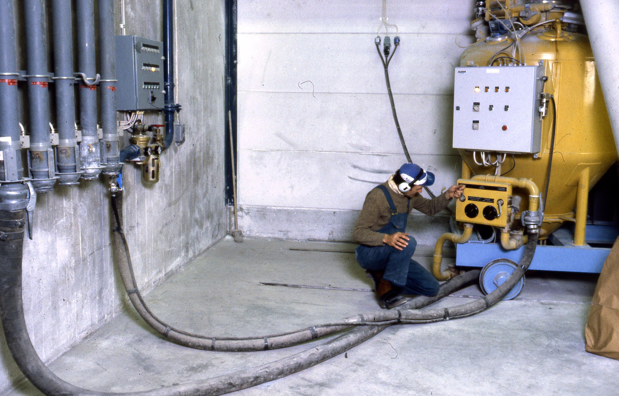 Fabrik Iföverken Malverket Pumpning Massabehållare 1980