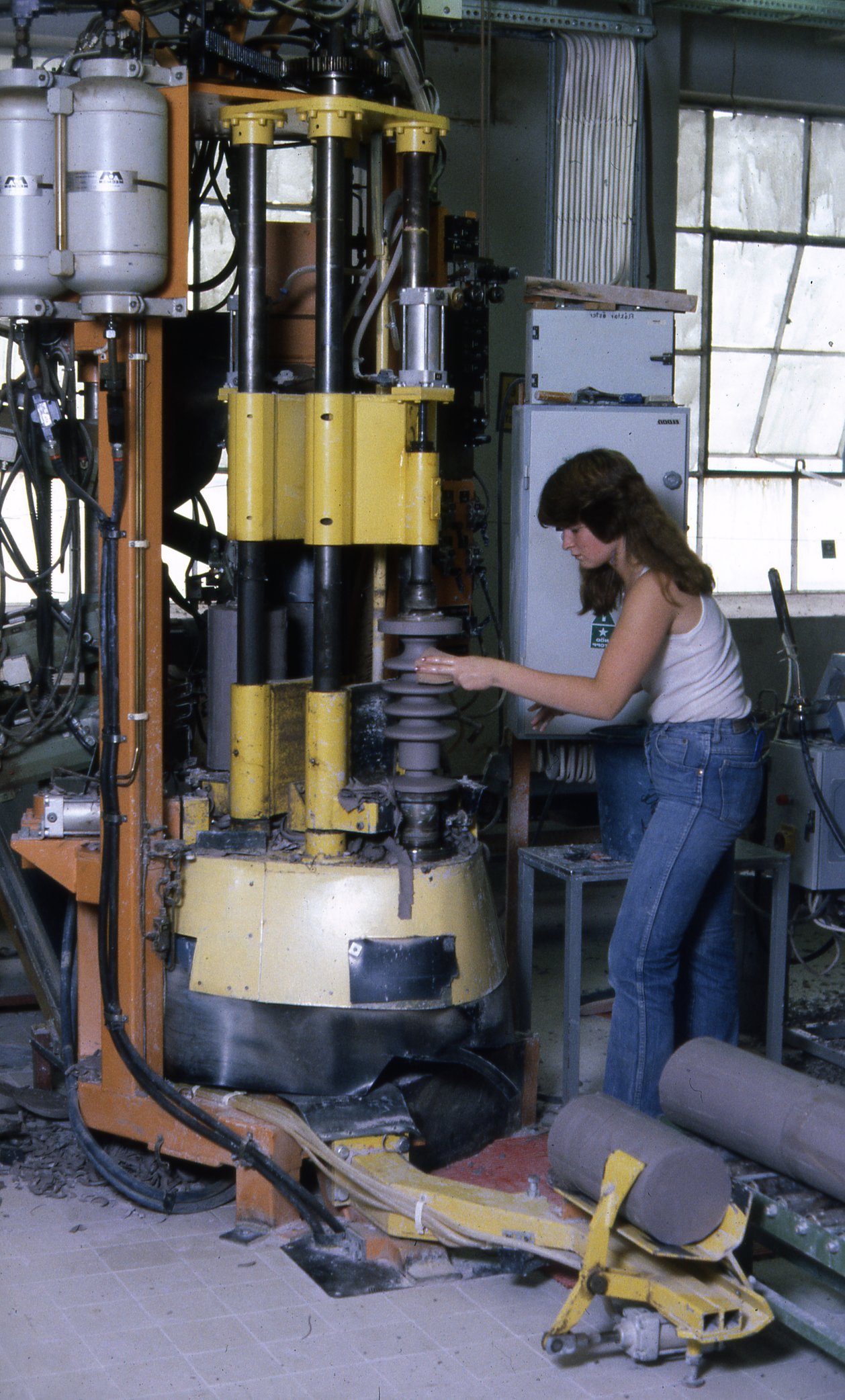 Fabrik Iföverken Isolatorfabriken Svarvning 1980