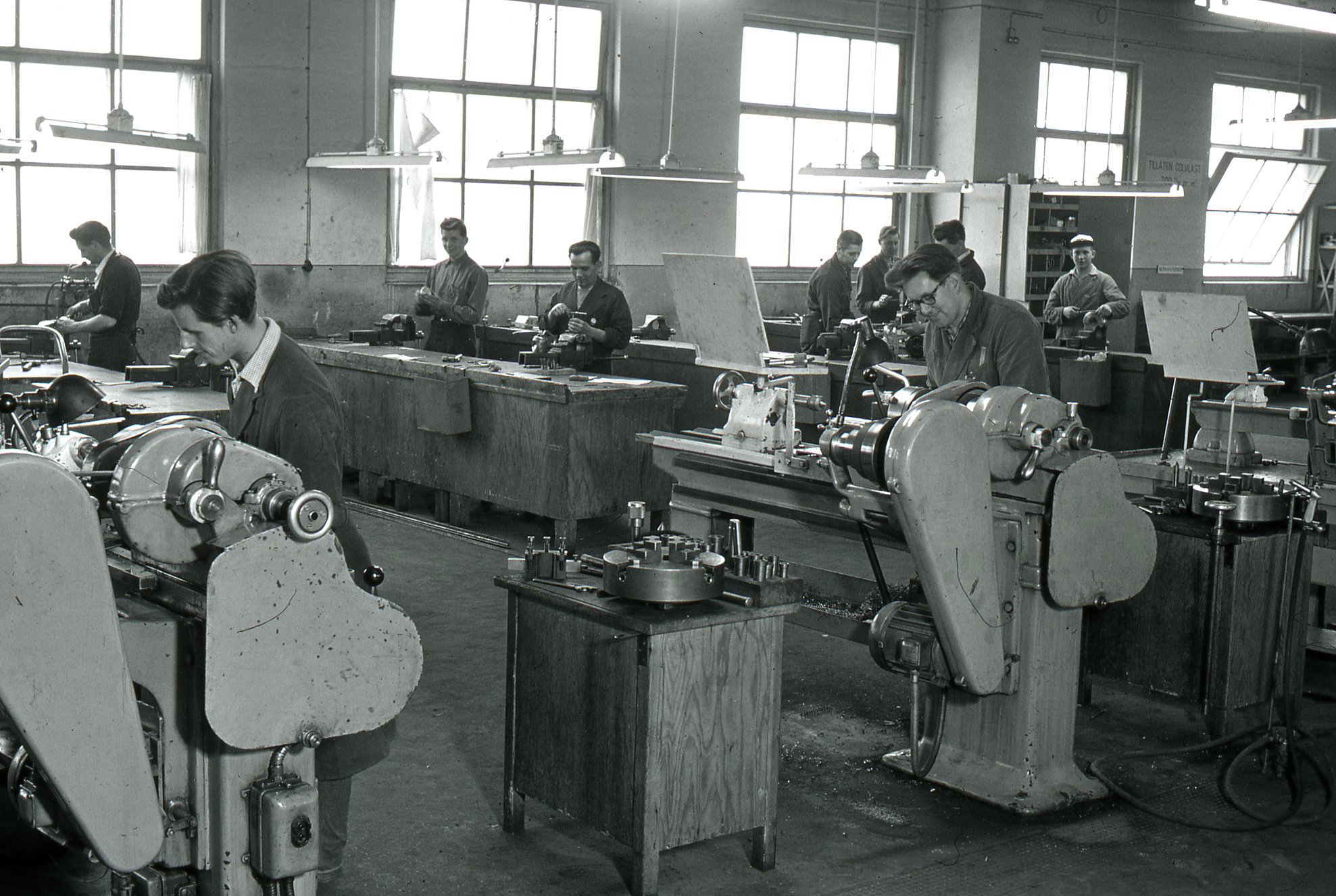 Fabrik Iföverken Pressgods Matrisverkstad Waclaw Luderowski mfl 1950