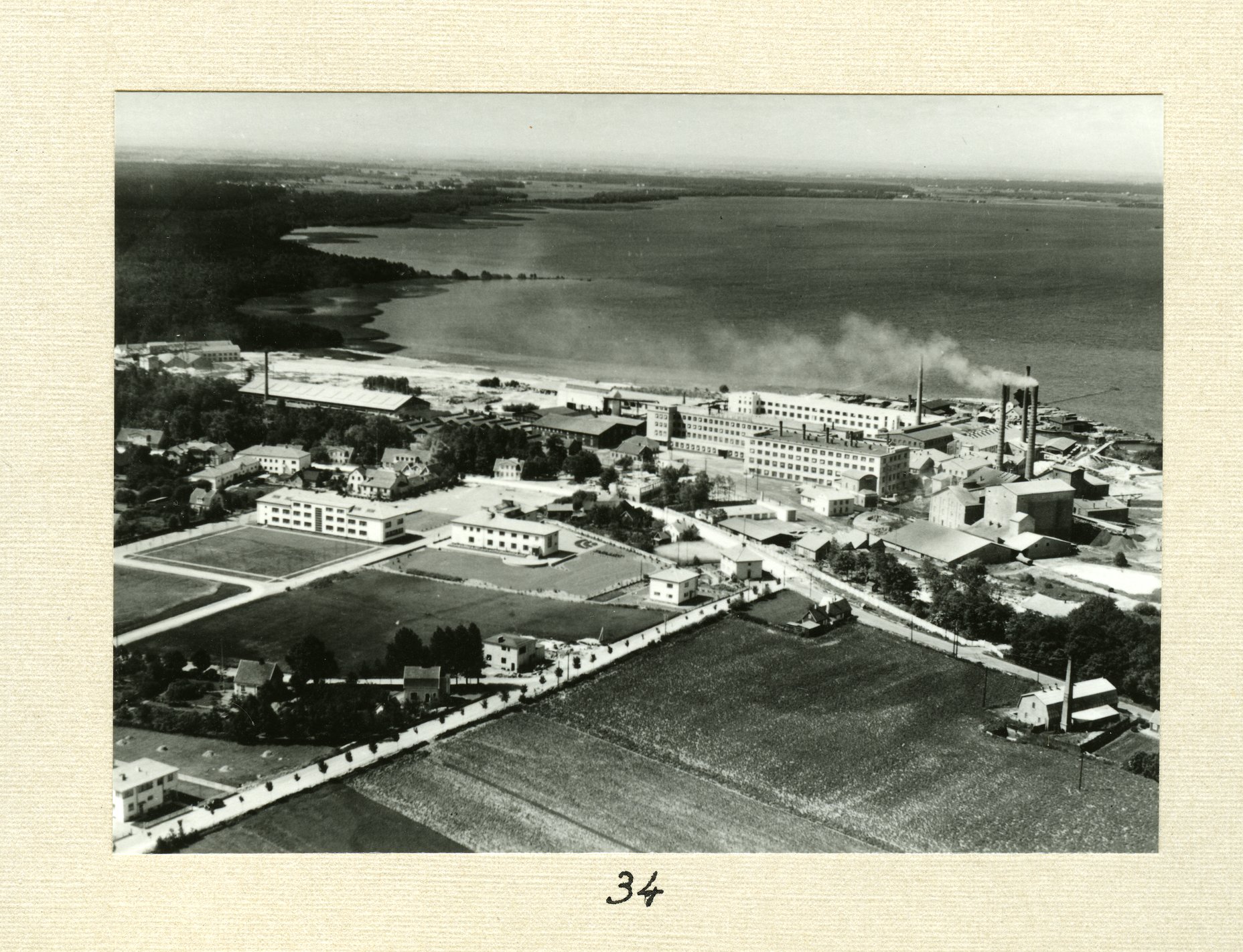 Bromölla Flygfoto BromöllaCentrum och Iföverken 1937