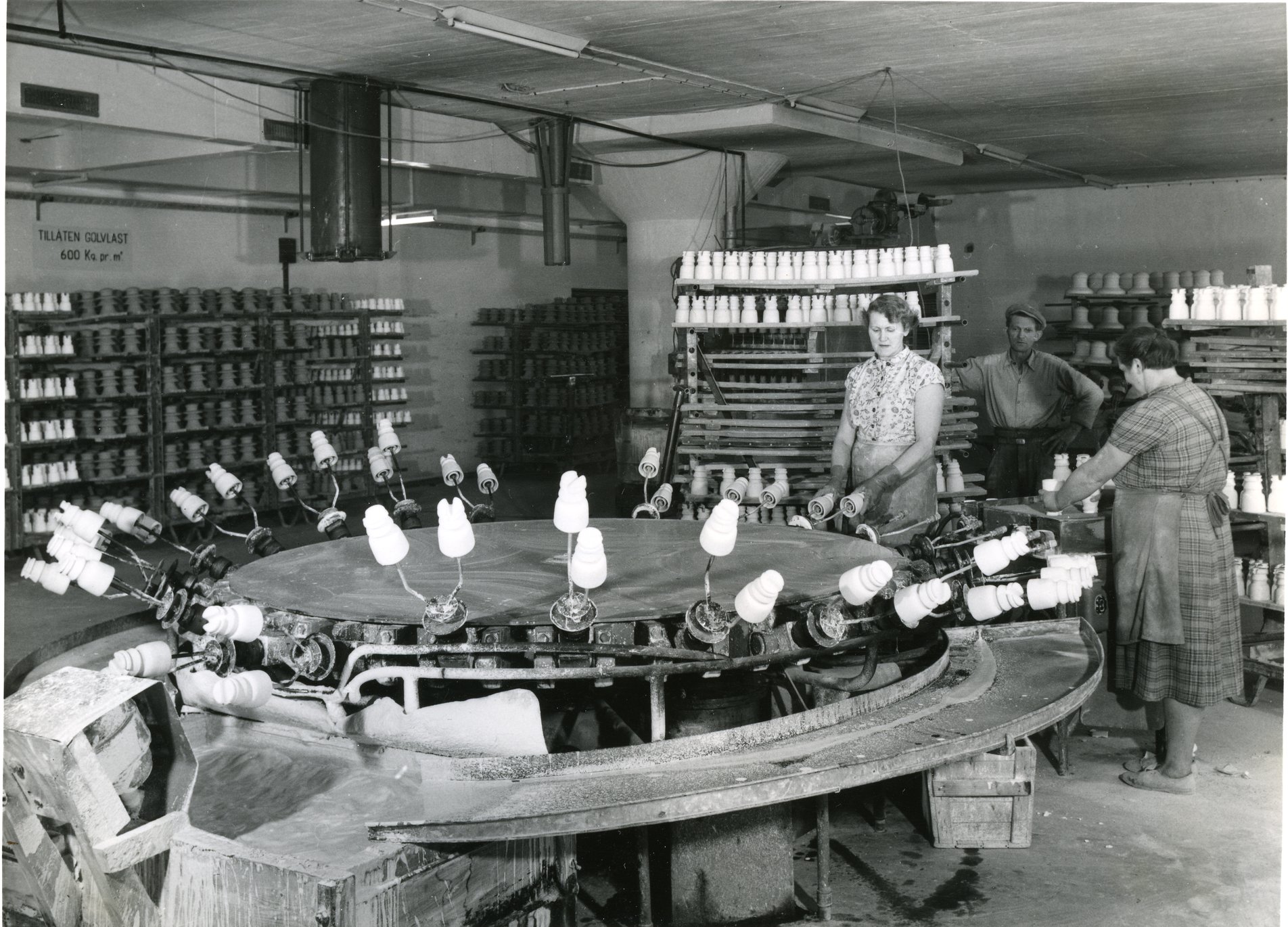 Fabrik Iföverken Isolatorfabriken Glasering 1950