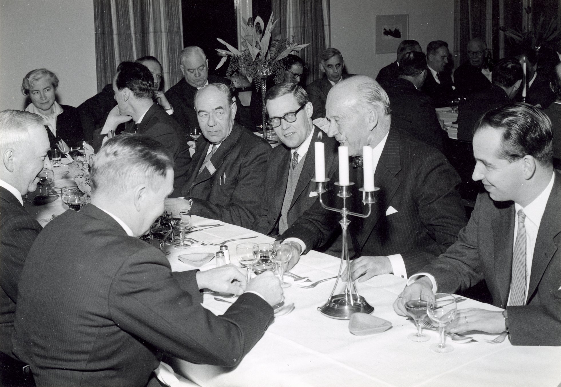 Fabrik Iföverken Bevillningsutskott studieresa Lunch Ifö Hotell 1958