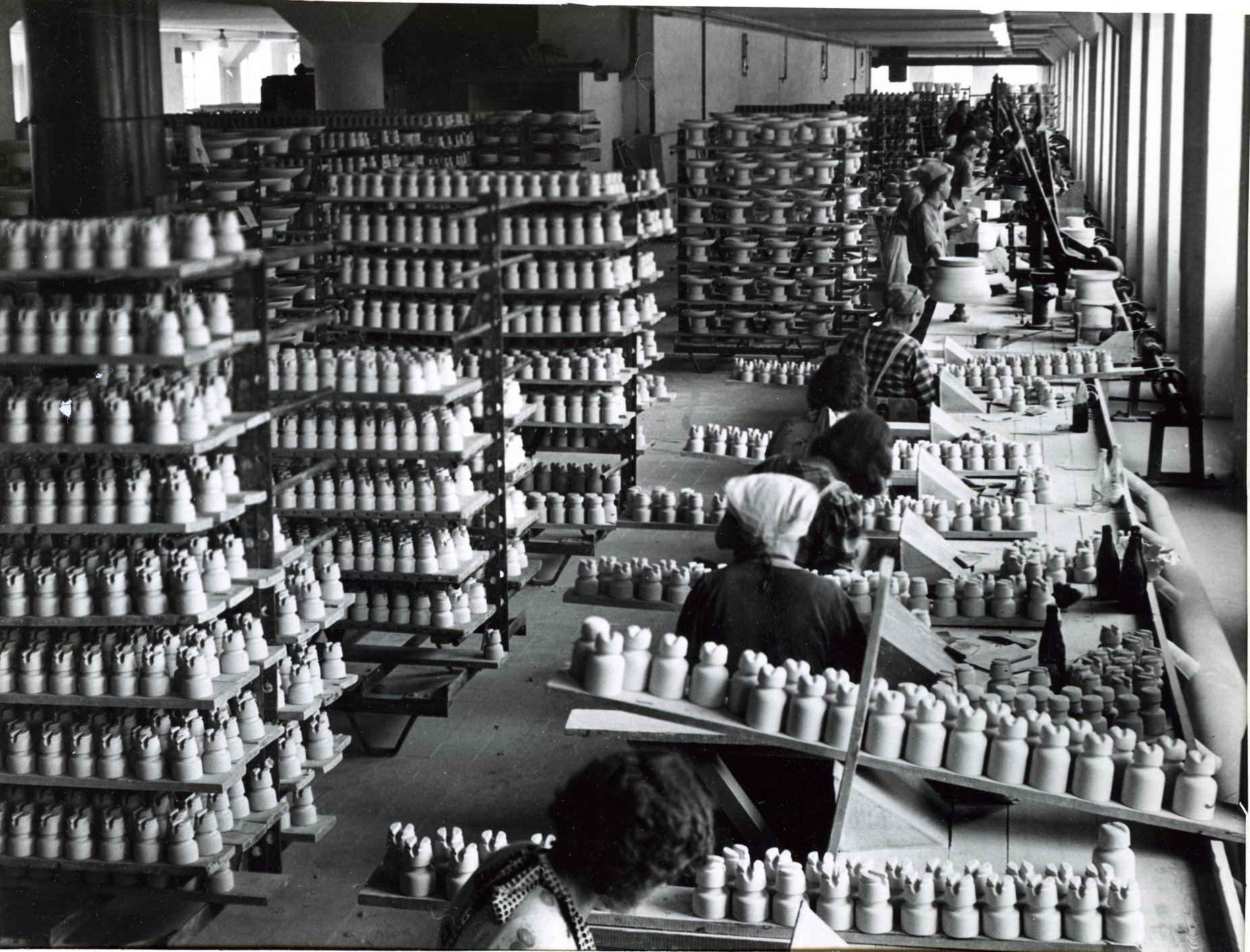 Fabrik Iföverken Isolatorfabriken Putsning Linjeisolatorer 1940