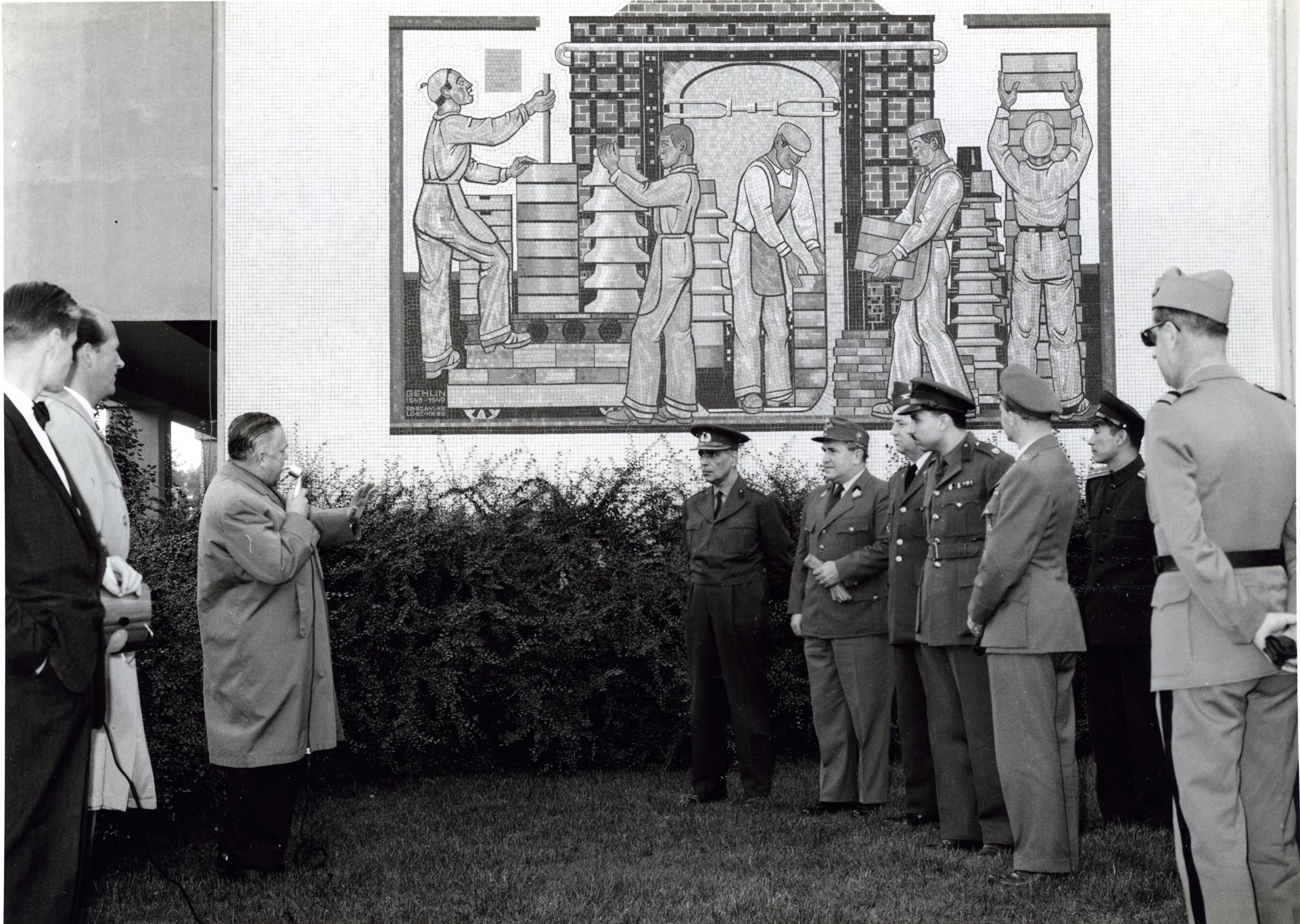 Fabrik Iföverken Militärattacheerna Fabriksbesök 1958