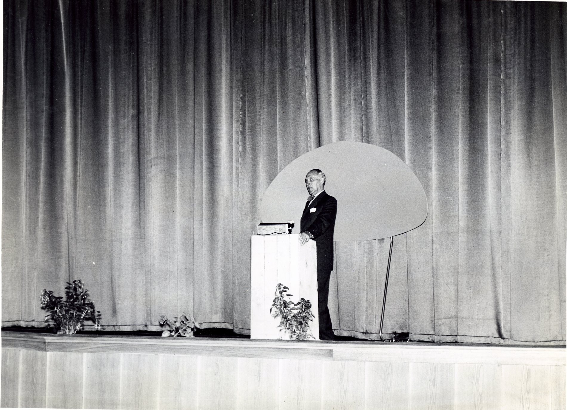 Fabrik Iföverken Företagsnämndens sammanträde 1956