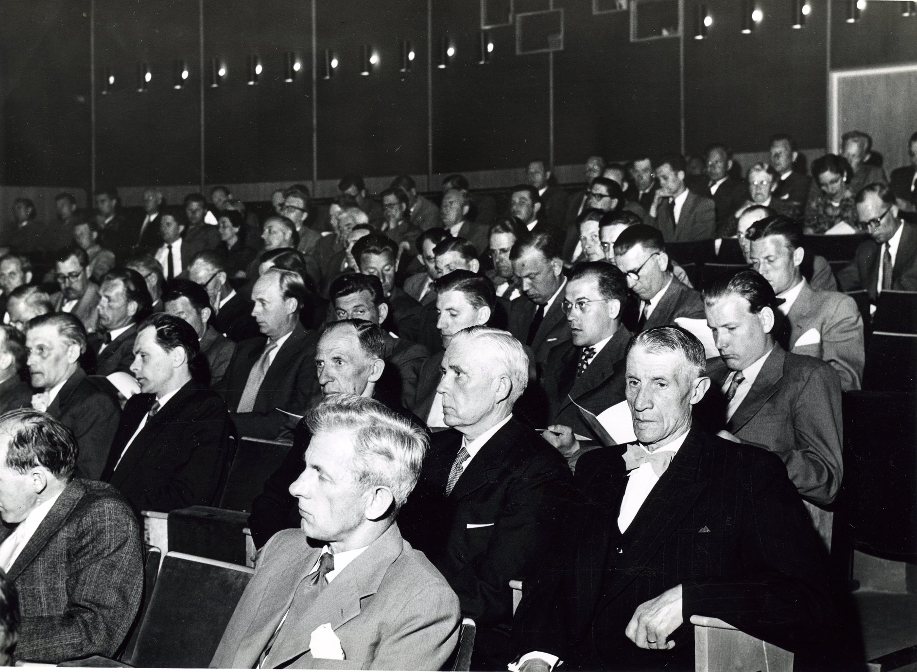 Fabrik Iföverken Företagsnämndens sammanträde E Wehtje 1956