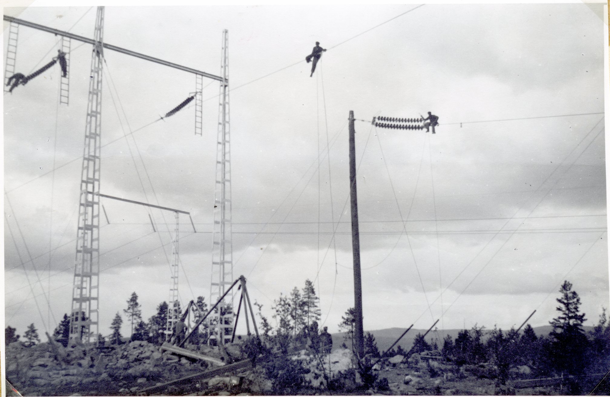 Övrigt Montage Högspännings Kraftledning 200 KV