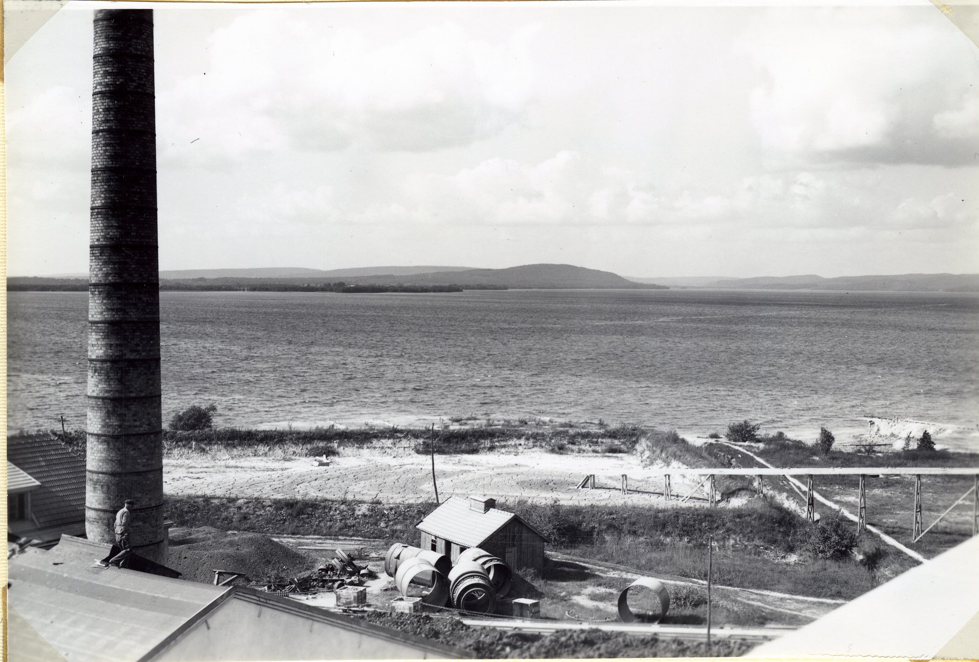 Fabrik Iföverken Vy över Ivösjön från Cementfabriken 1936