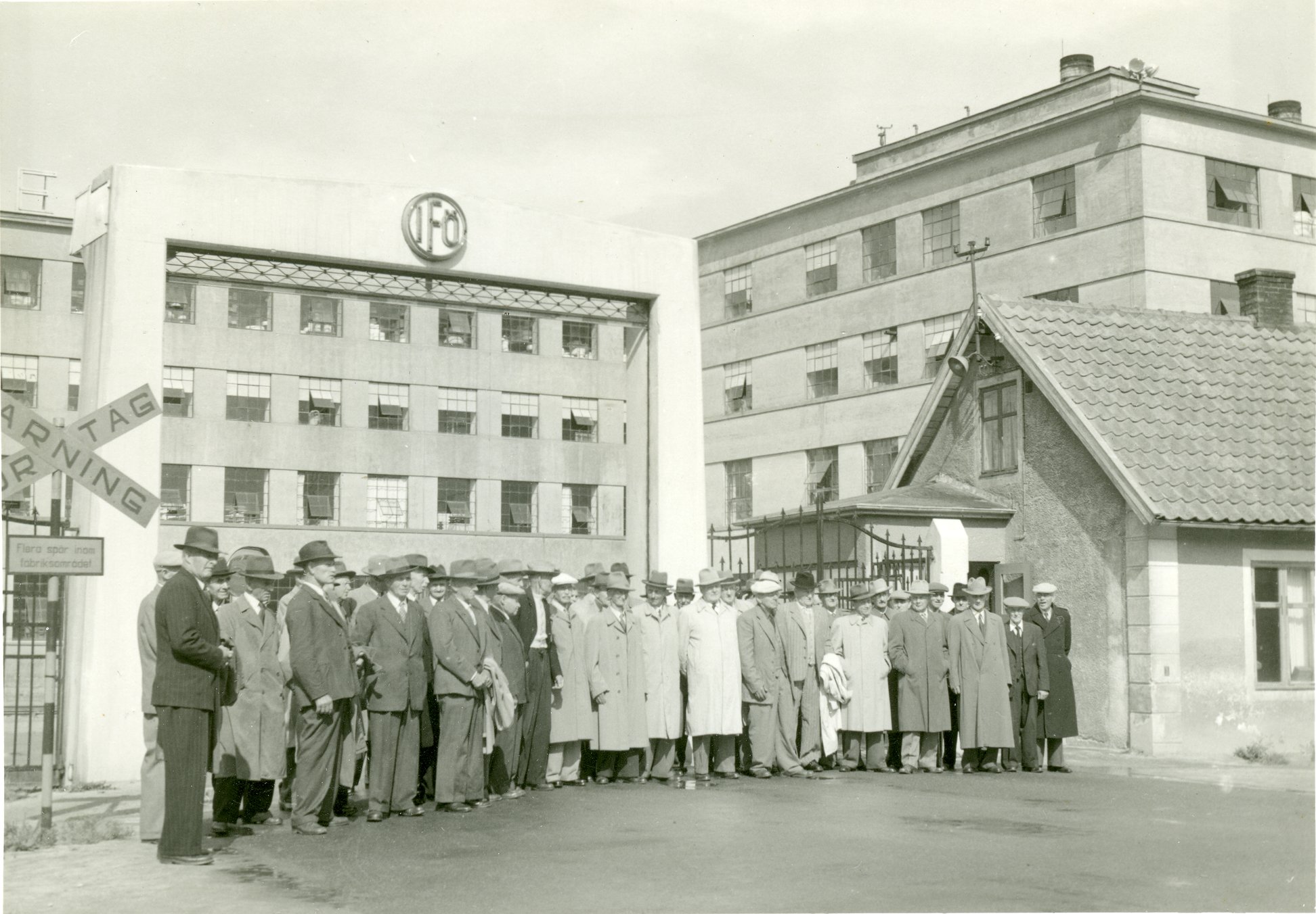 Fabrik Iföverken Pensionärsutflykt Portvakten 1953