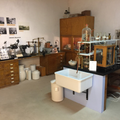 Iföverkens Industrimuseum utställning Laboratorium