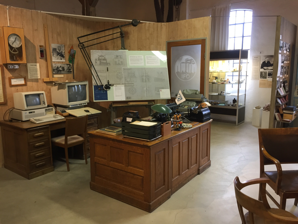 Iföverkens Industrimuseum utställning Historisk kontorsmiljö