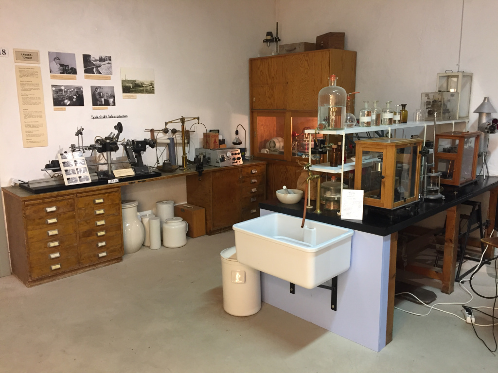 Iföverkens Industrimuseum utställning Laboratorium