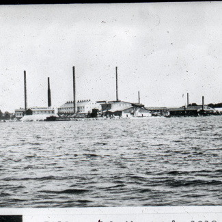 Fabrik Ifö Kaolin&Chamottefabriks AB från Ivösjön 1918