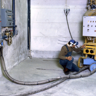 Fabrik Iföverken Malverket Pumpning Massabehållare 1980