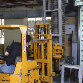 Fabrik Iföverken Isolatorfabriken Svarvning 1980