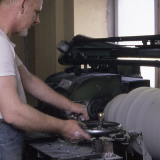 Fabrik Iföverken Isolatorfabriken Svarvning Horisontal 1980