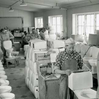 Fabrik Iföverken Sanitetsgodsfabriken Montering Provning WC 1950