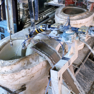 Fabrik Iföverken Sanitetsgodsfabriken SP2 Fyllning Massa 1968