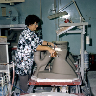 Fabrik Iföverken Sanitetsgodsfabriken SP2 Kontroll 1968