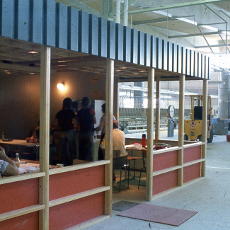 Fabrik Iföverken Tvättställsfabriken Kaffehörnan SP3 1975