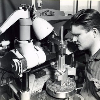 Fabrik Iföverken Pressgodsfabriken Matrisverkstan Stanshyvling Jean Jönsson 1940