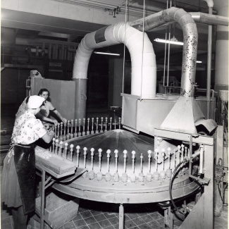 Fabrik Iföverken Pressgodsfabriken Glasering 1940