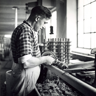 Fabrik Iföverken Isolatorfabriken Svarvning 1940