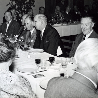 Fabrik Iföverken Företagsnämnden Ifö Hotell Avskedsmiddag föe E Wehtje 1957