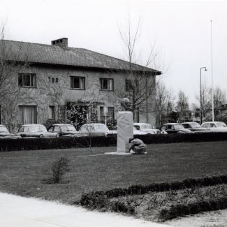 Bromölla Ifö Hotell Torget E Wehtjes Byst 1961