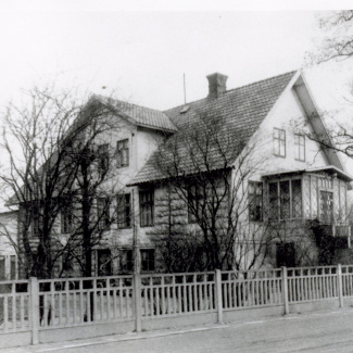 Fabrik Iföverken Bruksvillan (med Cementstaket) 1930