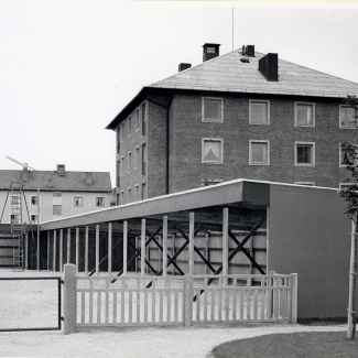 Bromölla Baksida "Paranthuset" Kv Kvadraten Garage 1960