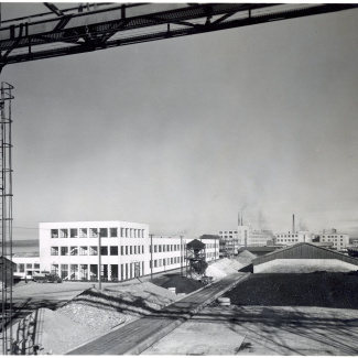 Fabrik Iföverken Brokran Råvarulager Golvplattfabriken 1940