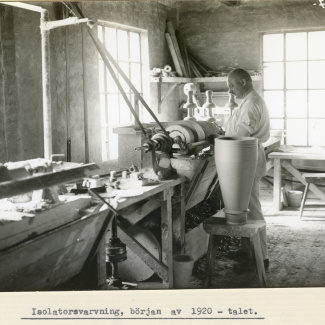 Fabrik Isolatorfabriken Isolatorer Svarvning 1920