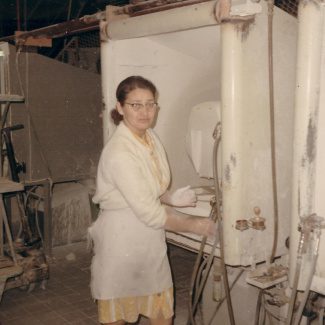 Fabrik Sanitetsgodsfabriken Handglasering Ada Börjesson 1968