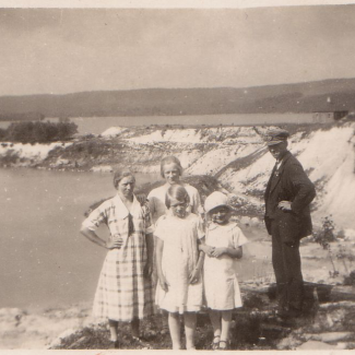 Ivö Kalk o Kaolinbrott Familjeutflykt ca 1930